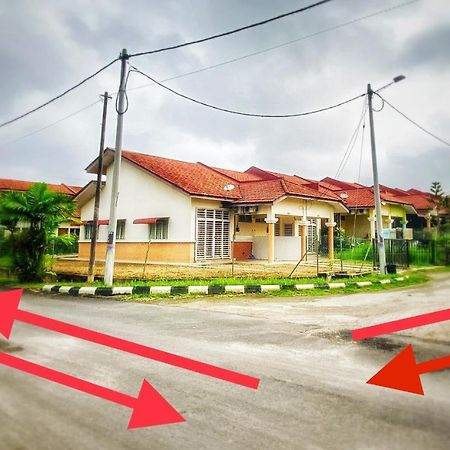 Lh Homestay Bandar Utama Гуа-Мусанг Экстерьер фото