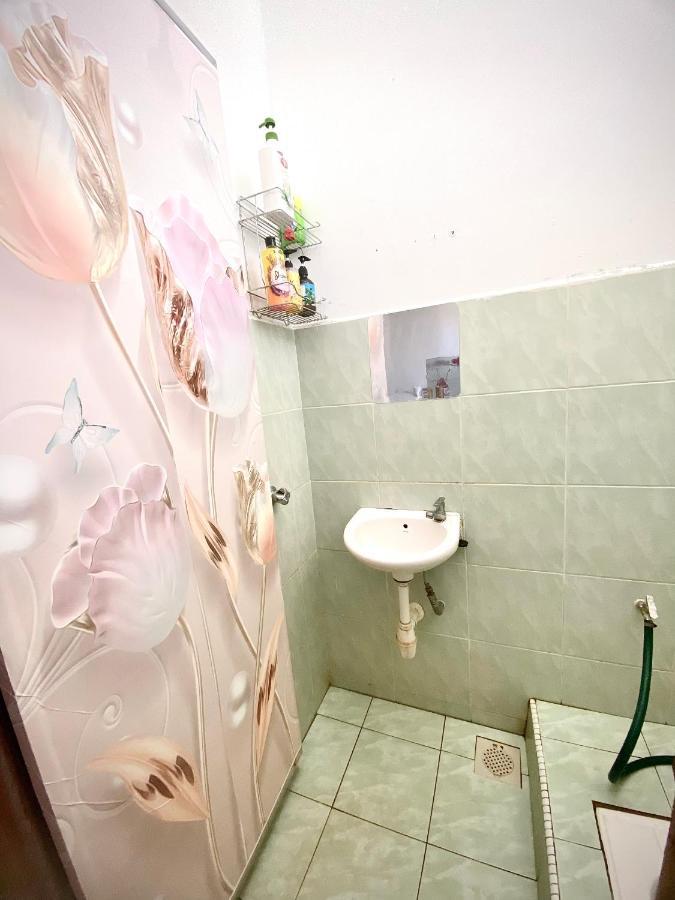 Lh Homestay Bandar Utama Гуа-Мусанг Экстерьер фото